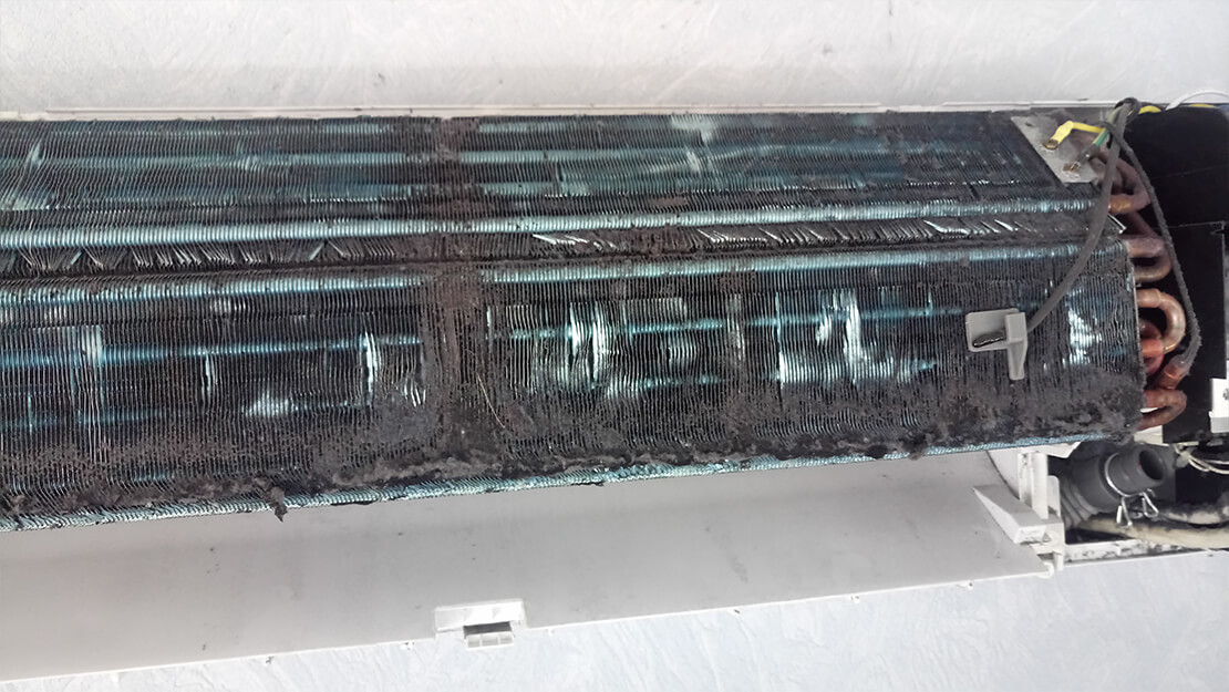 Не доводите свой кондиционер до такого состояния!